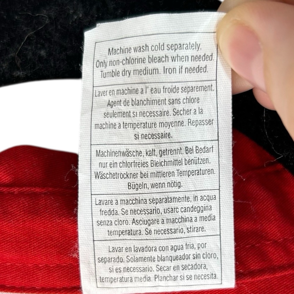 Vintage Disney Store Women's XL Winnie The Pooh Music Red Button Shirt Retro - Picture 9 of 12